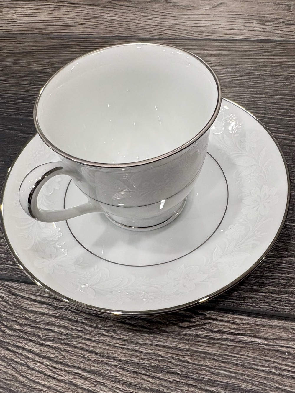 Noritake - White Porcelain Teacup & Saucer with Silver Trim - Set of Six